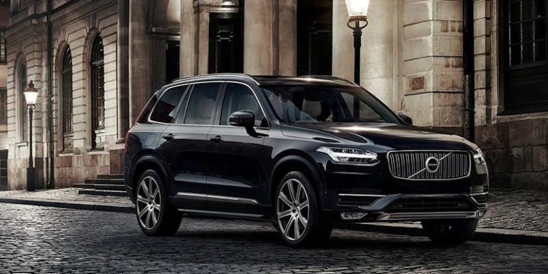 Британские журналисты прохватили на новом Volvo XC90